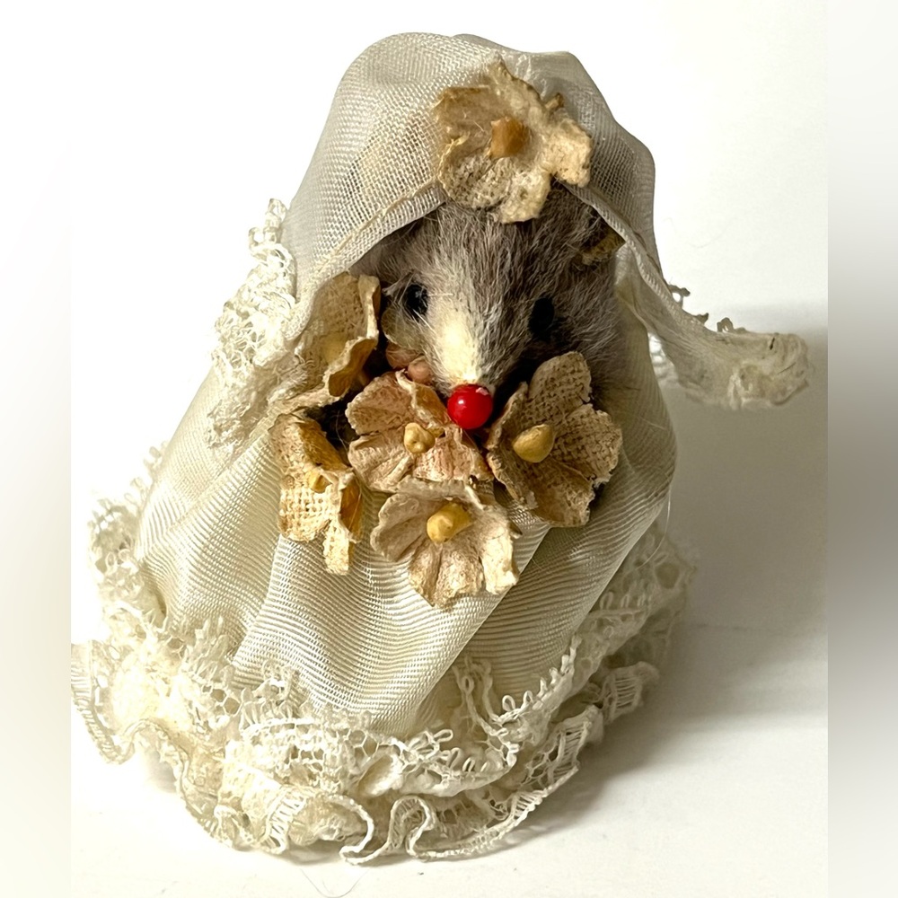Original Fur Animals Toy Collectible Mouse Bride White Wedding Dress Veil 2 in